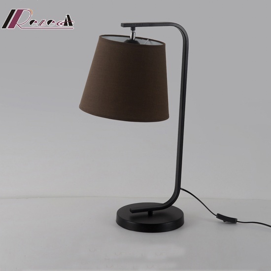 Simple American Style Fabric Covering Table Lamp for Living Room